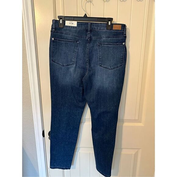 NWT Judy Blue Mid Rise Relaxed Fit Speckled Mineral Wash Jeans Size 11 / 30 JB88 - Picture 6 of 10
